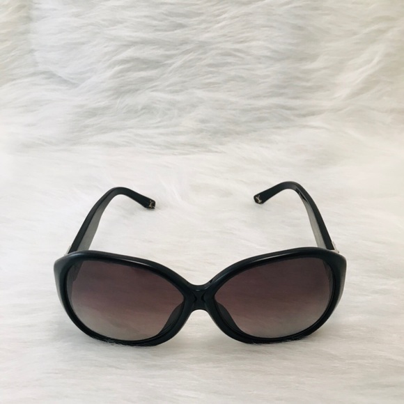 LOUIS VUITTON Soupcon Oversize Black Sunglasses - Picture 2 of 8